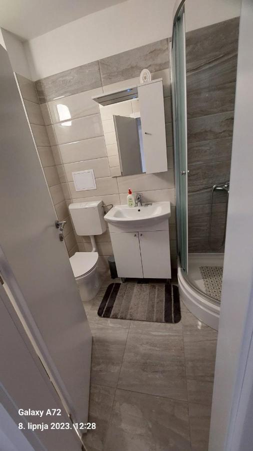 New Studio Apartman Emda U Centru Splita Екстер'єр фото